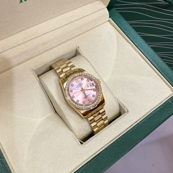 Datejust series pink dial with diamonds 31mm gold strap